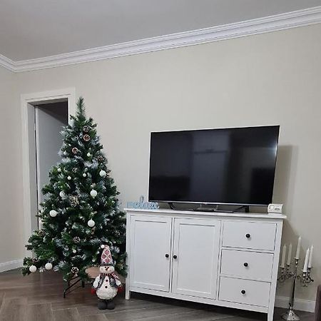 דירות קורטאה דה ארגס White Rezidence מראה חיצוני תמונה